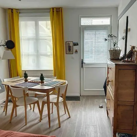 La Parisienne - Maison Centre Compiegne. Appartement *